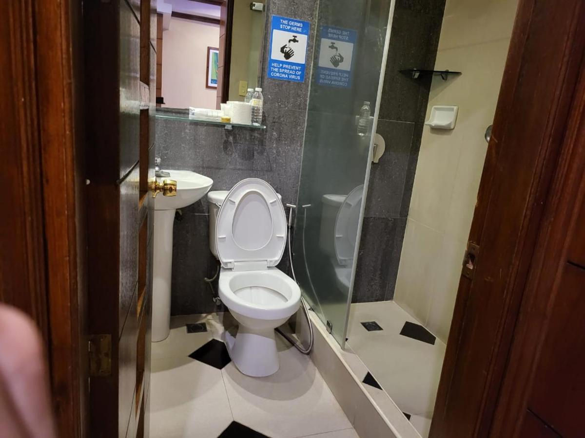 אנגלס Fields Palace Hotel מראה חיצוני תמונה