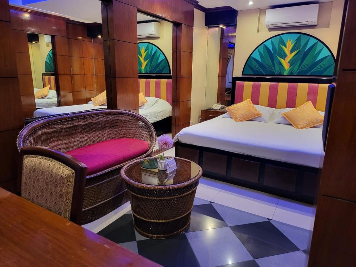 אנגלס Fields Palace Hotel מראה חיצוני תמונה
