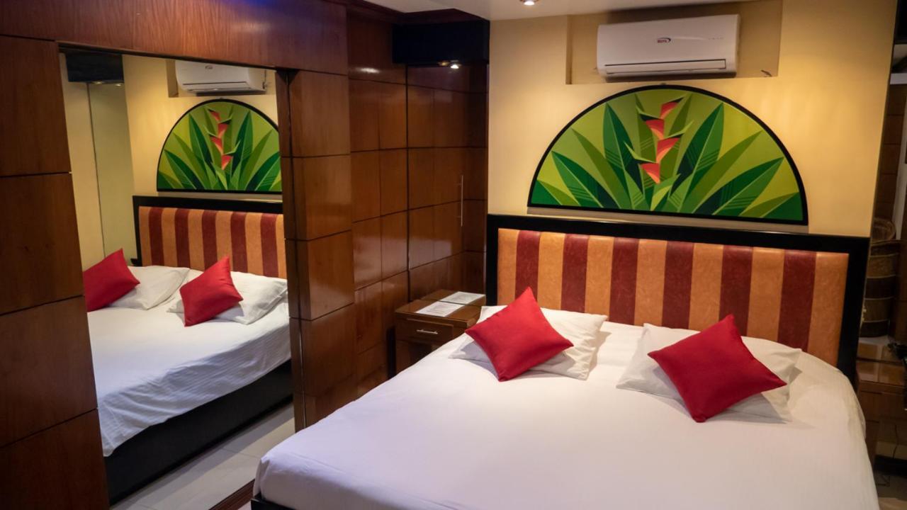 אנגלס Fields Palace Hotel מראה חיצוני תמונה