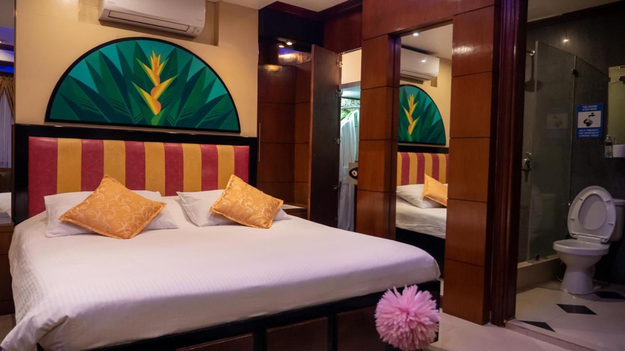 אנגלס Fields Palace Hotel מראה חיצוני תמונה