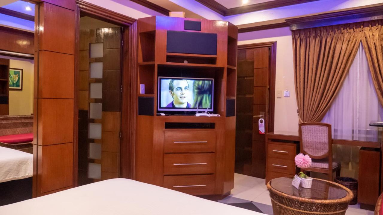 אנגלס Fields Palace Hotel מראה חיצוני תמונה